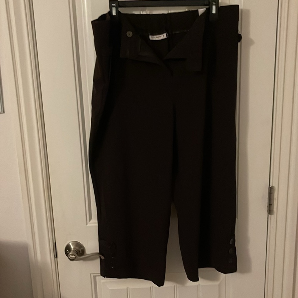 Susan‎ Graver Brown CROP WIDE LEG PANT WOMEN XL ZIP, button accent& slit at legs